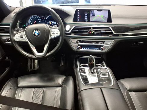 Used 2019 BMW 750i xDrive 750I XDRIVE w/ M Sport Package image 9