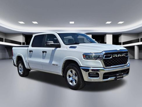 Used 2025 RAM 1500 Lone Star RWD image 8