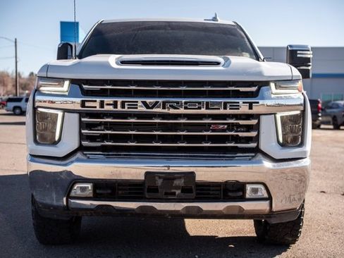 Used 2022 Chevrolet Silverado 2500 LTZ w/ LTZ Convenience Package image 2