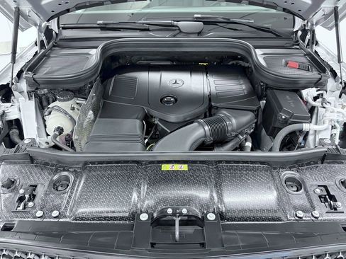 Certified 2025 Mercedes-Benz GLE 450e 4MATIC image 14