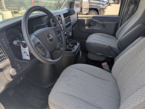 New 2025 GMC Savana 3500 w/ Power Convenience Package RWD image 21