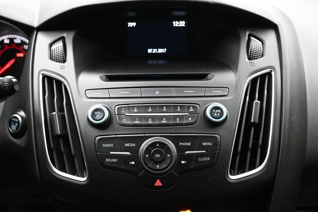 Used 2017 Ford Focus ST FWD image 20