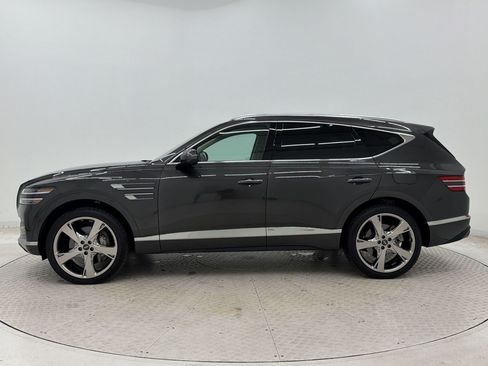 Used 2024 Genesis GV80 3.5T w/ Prestige Package AWD/4WD image 2