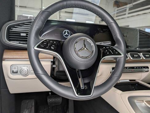 Certified 2026 Mercedes-Benz GLE 580 4MATIC image 34