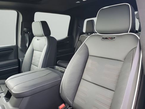 New 2026 GMC Sierra 1500 AT4X image 30