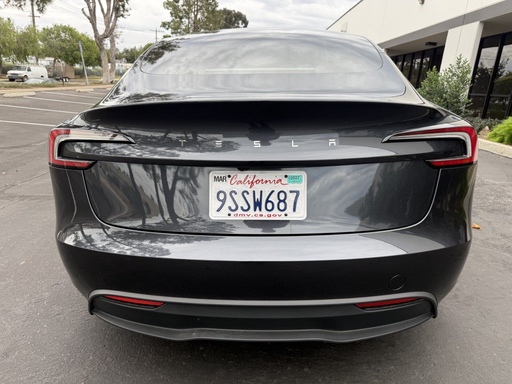 Used 2025 Tesla Model 3 Long Range RWD image 9