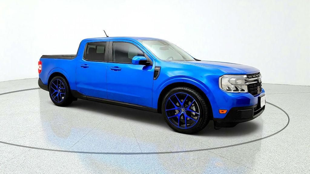 Used 2022 Ford Maverick Lariat w/ Lariat Luxury Package FWD image 3