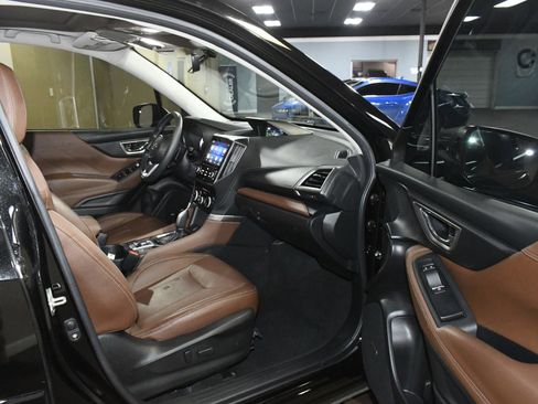 Used 2021 Subaru Forester Touring w/ Popular Package #2 image 46