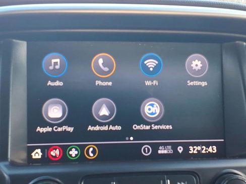 Used 2021 Chevrolet Colorado LT w/ Fleet Safety Package image 18