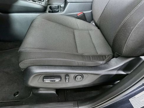 Certified 2026 Honda CR-V EX image 9