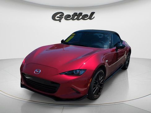 Used 2023 MAZDA MX-5 Miata Club w/ Brembo/BBS Recaro Package RWD image 2