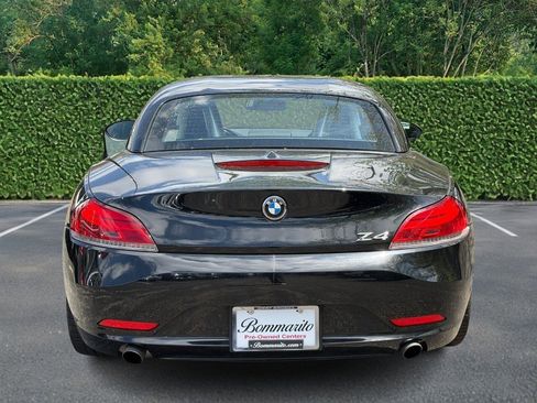 Used 2010 BMW Z4 sDrive35i image 5