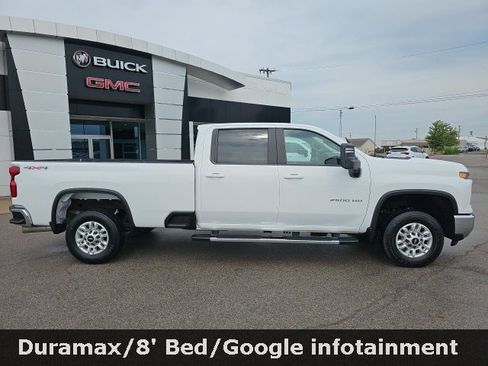 Used 2024 Chevrolet Silverado 2500 LT image 39