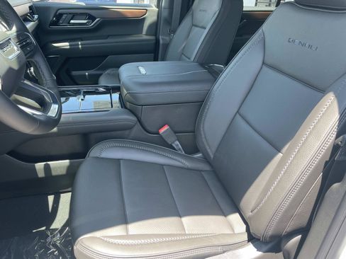 New 2026 GMC Yukon XL Denali AWD/4WD image 20
