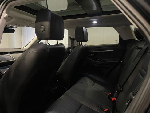 Used 2021 Land Rover Range Rover Evoque S image 24