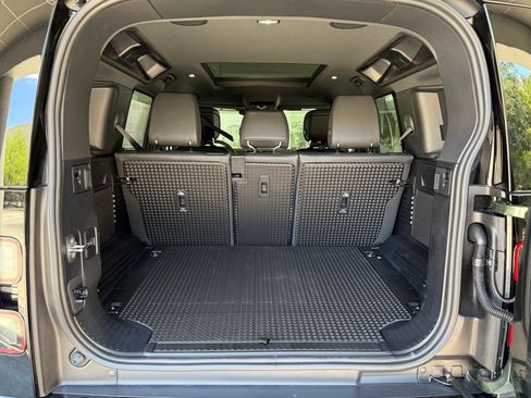 New 2026 Land Rover Defender 110 X-Dynamic SE AWD/4WD image 27
