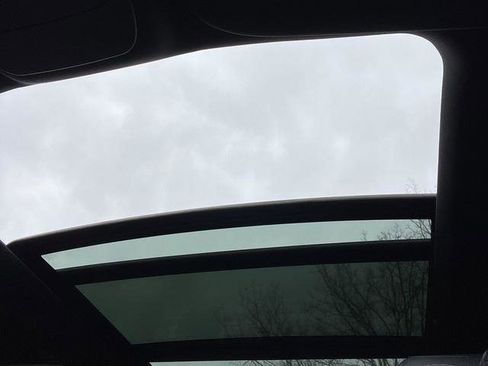 Used 2021 Ford F150 XLT w/ Equipment Group 302A High image 10