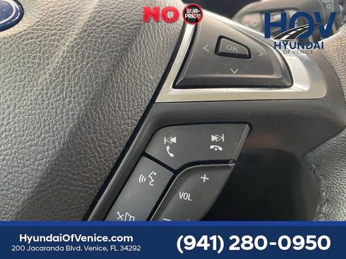 Used 2020 Ford Edge SEL FWD image 25
