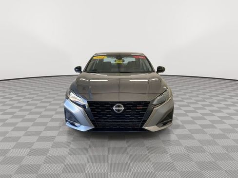 Certified 2024 Nissan Altima 2.0 SR image 4