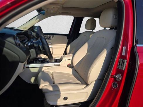 Certified 2021 Mercedes-Benz GLB 250 image 18