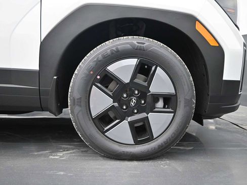 New 2026 Hyundai Santa Fe SE image 10