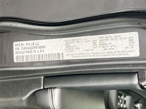 Used 2021 Jeep Grand Cherokee L Laredo AWD/4WD image 34