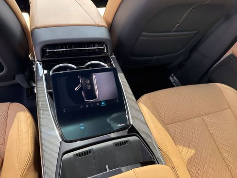 New 2025 Cadillac Escalade IQ Luxury 2 image 44