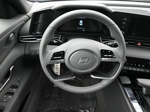 Used 2026 Hyundai Elantra SEL Sport Premium FWD image 24