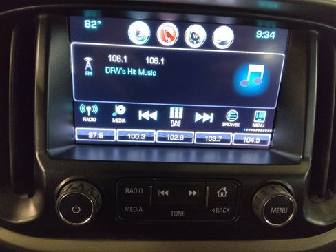 Used 2017 Chevrolet Colorado Z71 AWD/4WD image 25