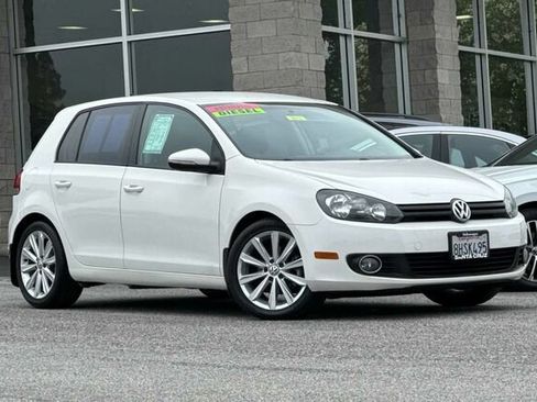 Used 2013 Volkswagen Golf TDI FWD image 2