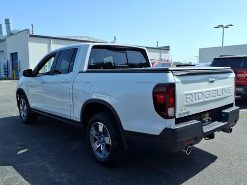 Certified 2025 Honda Ridgeline RTL image 9