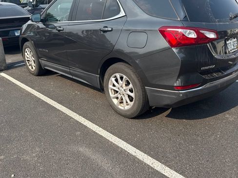 Used 2018 Chevrolet Equinox LT w/ Sun & Infotainment Package AWD/4WD image 1
