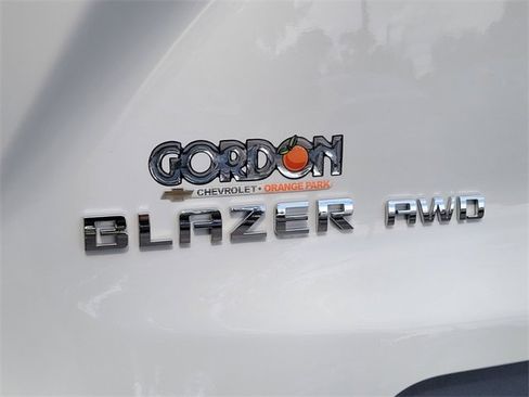 Used 2025 Chevrolet Blazer LT image 17