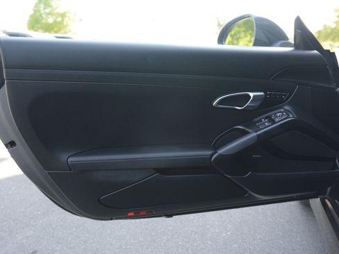 Certified 2016 Porsche Cayman S image 13