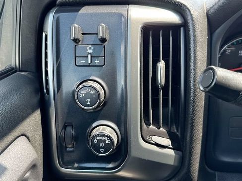 Used 2017 Chevrolet Silverado 1500 LT w/ All Star Edition AWD/4WD image 17