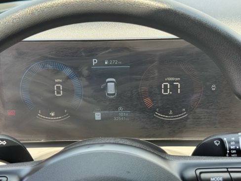 Used 2025 Hyundai Tucson SEL AWD/4WD image 18
