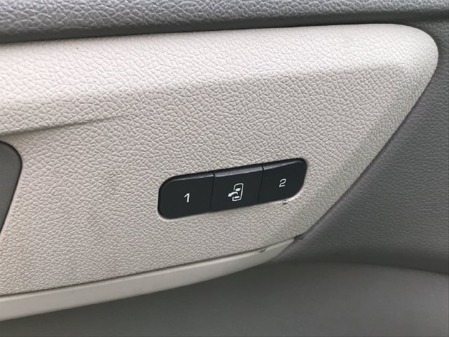 Used 2015 Chevrolet Traverse LTZ w/ LPO, 'HIT The Road' Package AWD/4WD image 9