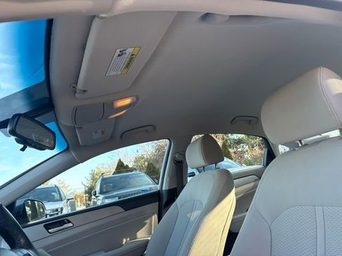 Used 2019 Hyundai Sonata SEL image 21