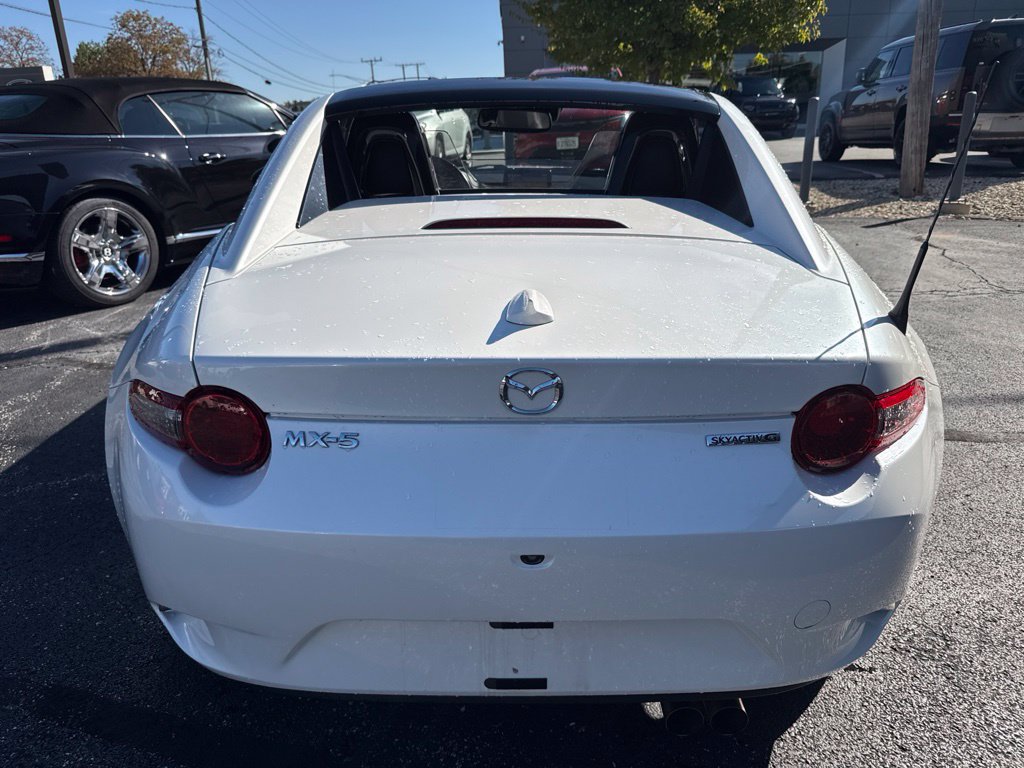 Used 2020 MAZDA MX-5 Miata RF Grand Touring RWD image 4