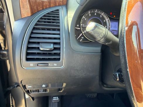 Used 2019 INFINITI QX80 Luxe RWD image 28