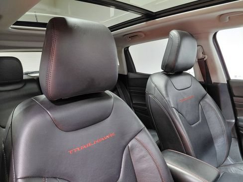 Certified 2022 Jeep Compass Trailhawk w/ Trailhawk Elite Group AWD/4WD image 25