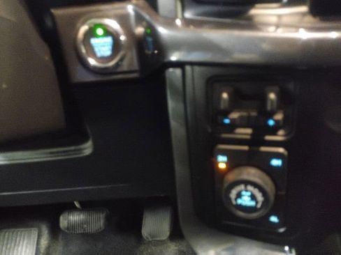 Used 2023 Ford F150 XLT w/ Equipment Group 302A High image 15