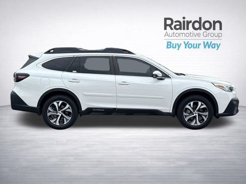 Used 2022 Subaru Outback Limited AWD/4WD image 8