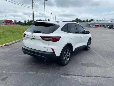 Certified 2025 Ford Escape ST-Line w/ Equipment Group 301A FWD image 7