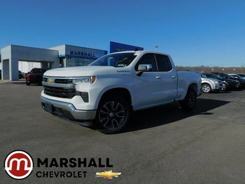 Used 2023 Chevrolet Silverado 1500 LT image 1