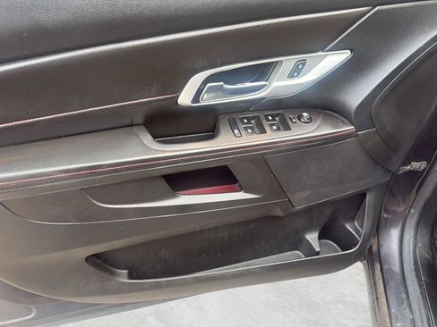 Used 2015 GMC Terrain SLE FWD image 10