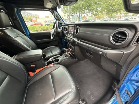 Used 2021 Jeep Wrangler Unlimited Rubicon 4xe w/ Steel Bumper Group image 42