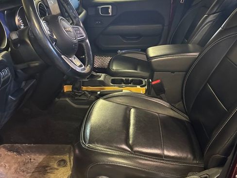 Used 2021 Jeep Wrangler Unlimited Sahara image 11