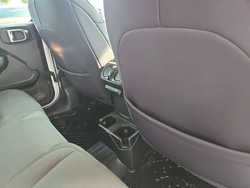 Used 2019 Jeep Wrangler Unlimited Sport S AWD/4WD image 85