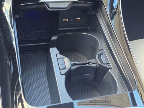 New 2026 Mercedes-Benz C 300 4MATIC Sedan image 45